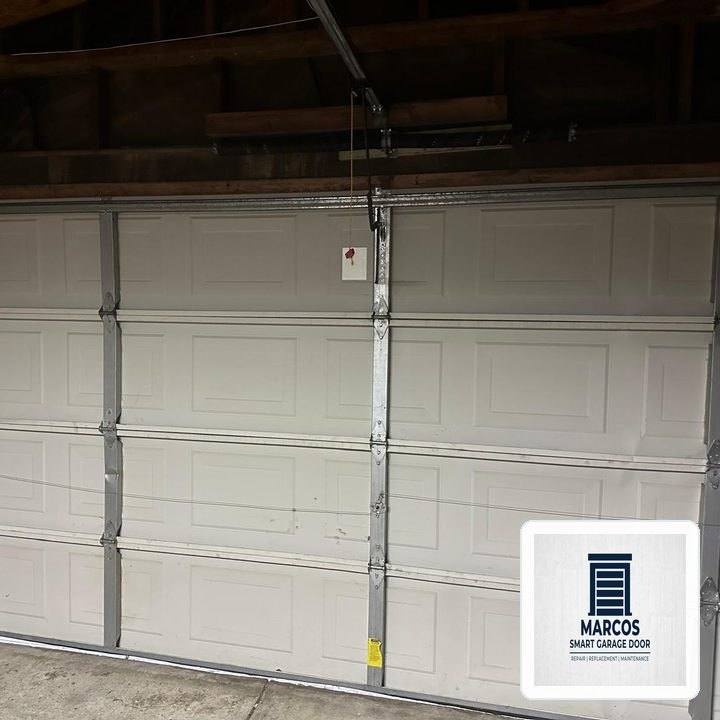 Marcos Smart Garage Door Dispatch in Euless (Bedford Area): Heavy-Duty EPDM Perimeter & Bottom Seal Weatherproofing - Euless, TX